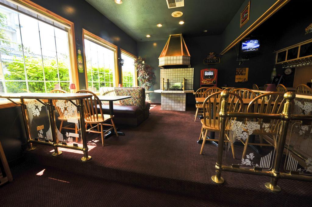 Shilo Inn Suites Hotel - Nampa Suites Extérieur photo